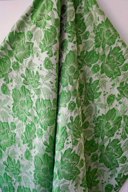 Tissu jacquard à motif de feuilles vertes : texture peinture à l’huile 3D, 135 cm de large