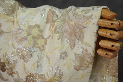 Tissu jacquard à fil argenté : tissu d'ameublement 3D vintage et pour robes de bal