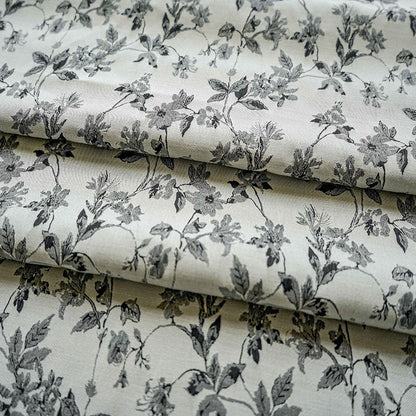 Tissu jacquard à motif floral : tissage gaufré noir et blanc, largeur 109 cm (43 po) - au mètre
