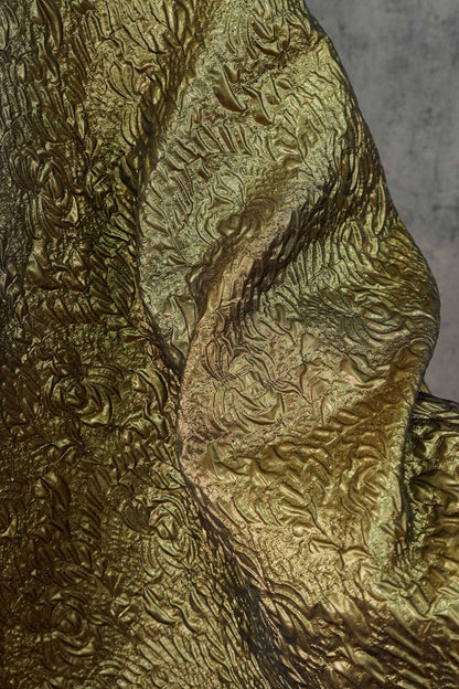 Embossed Jacquard Fabric with Metallic Threads ��� Textured Vintage Ma