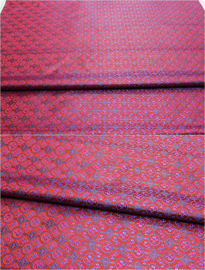 Tissu brocart jacquard à motifs floraux : mélange de soie et de rayonne de style Tang chinois