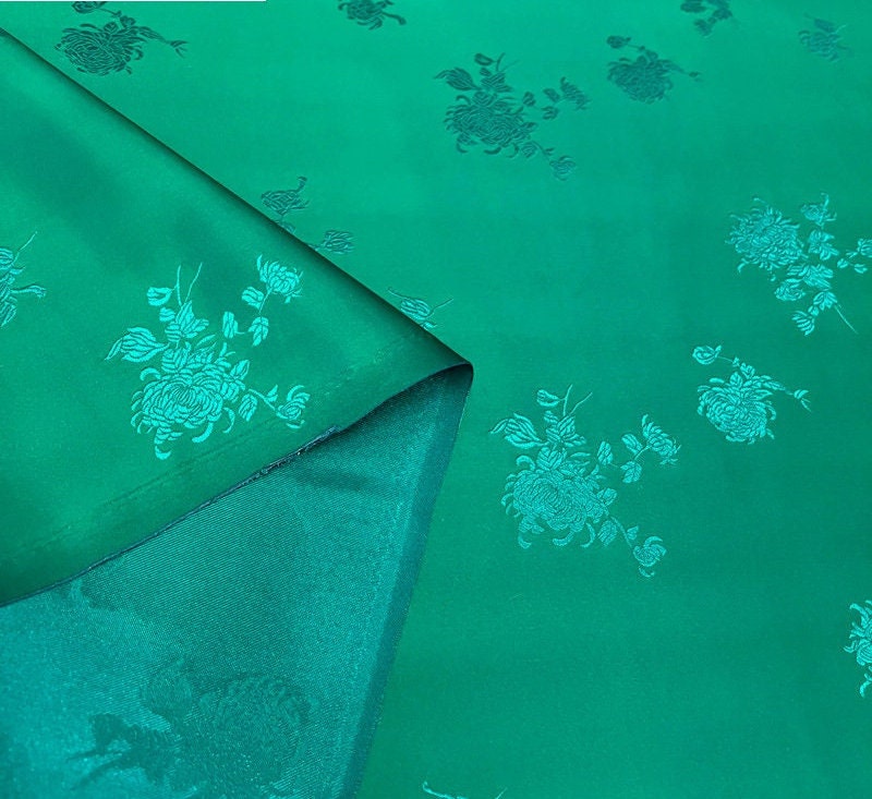 Chrysanthemum Tapestry Brocade Fabric: 29.5" Wide Silk Rayon Cheongsam Sewing