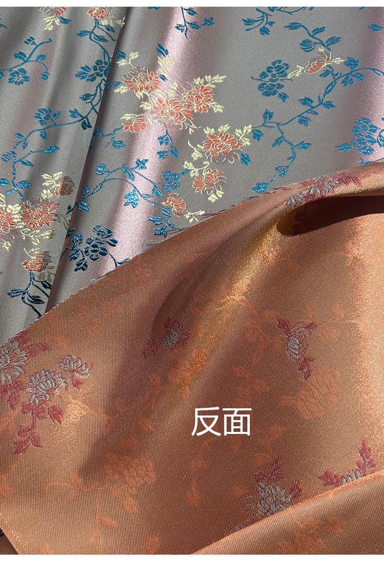 Brocart de soie damassé : tissu chinois à motifs floraux, largeur 75 cm (29,5 po) - Vendu au mètre