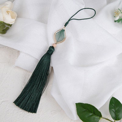 Rayon Tassel with Antique Style Charm: DIY Sewing & Decor