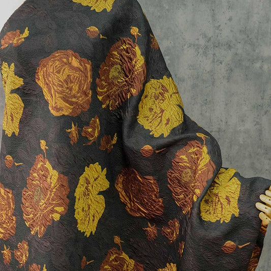 Tissu jacquard gaufré : motif rétro 3D jaune-brun pour ameublement, robe, rideau - 135 cm de large
