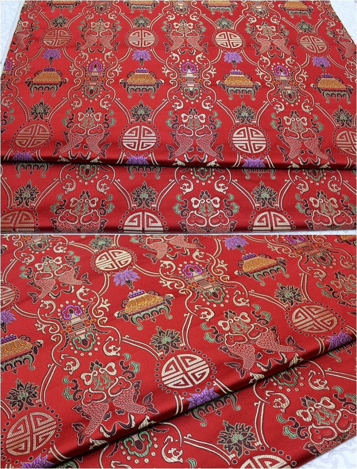 Brocart rouge chinois : motif double poisson Poissons