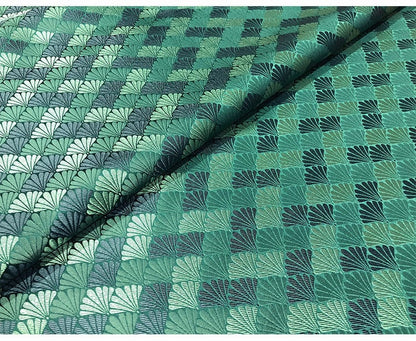 Tissu brocart jacquard coquillage : damas de soie et rayonne de 75 cm de large