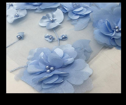 Tissu en maille brodée de fleurs ���� Voile de mariée orné de perles 3D, par Th