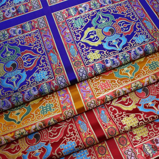 Tissu brocart tibétain vintage : textile bouddhiste, satin de soie (29 pouces de large)