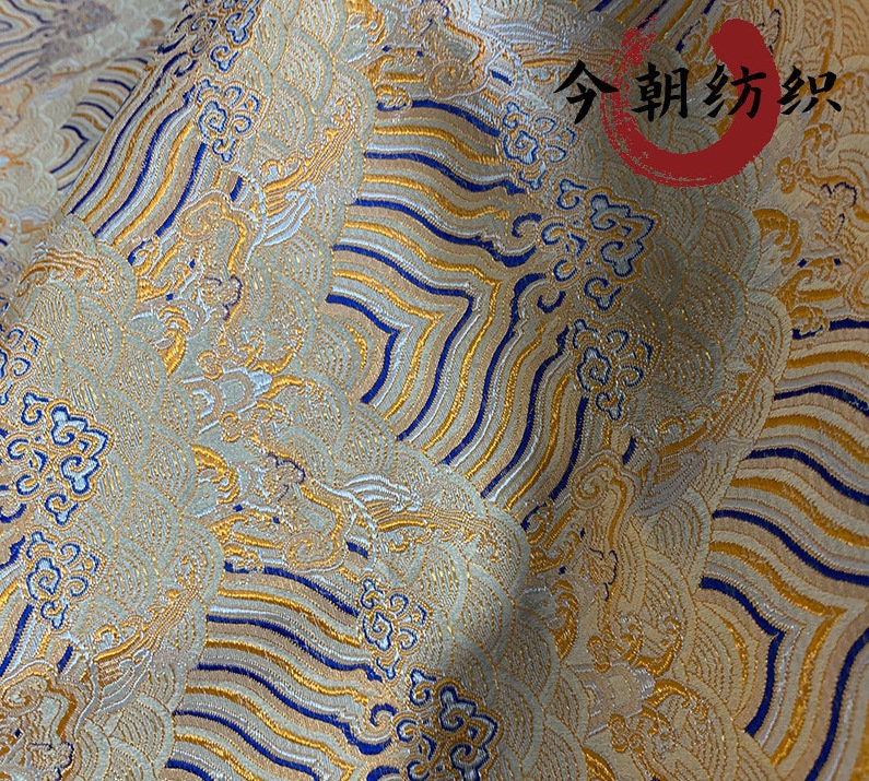 Tissu brocart jacquard à motif vagues océaniques : mélange de rayonne et de soie de 150 cm de large