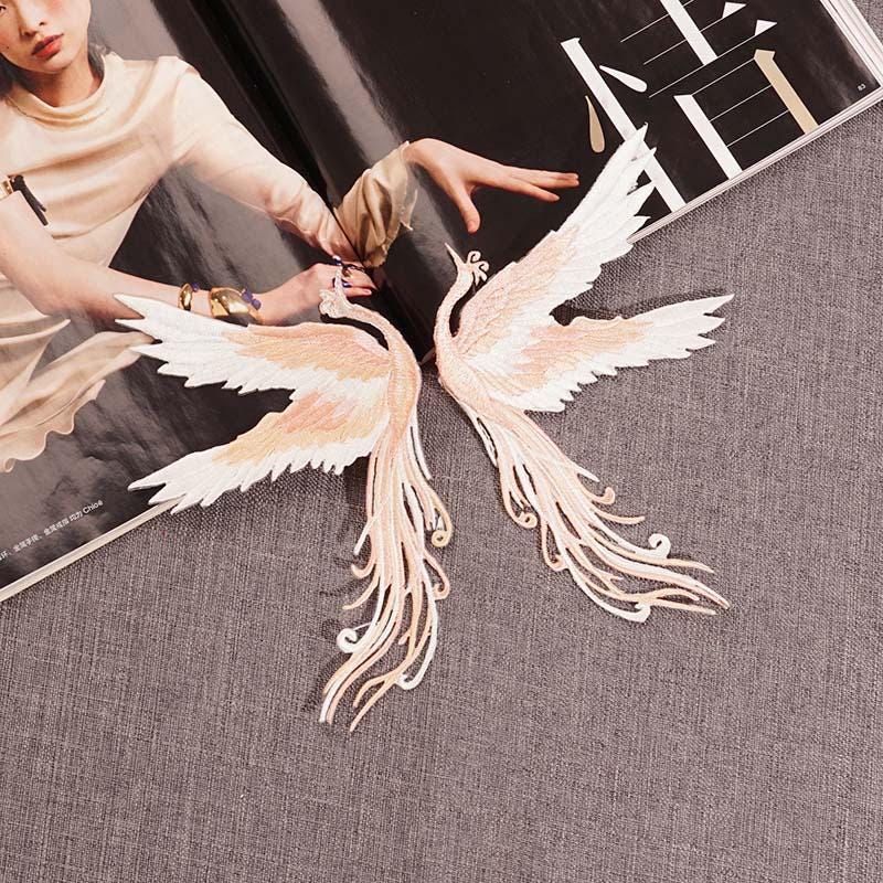 Embroidered Double Fish Patch: Ethnic Style Clothing Decor