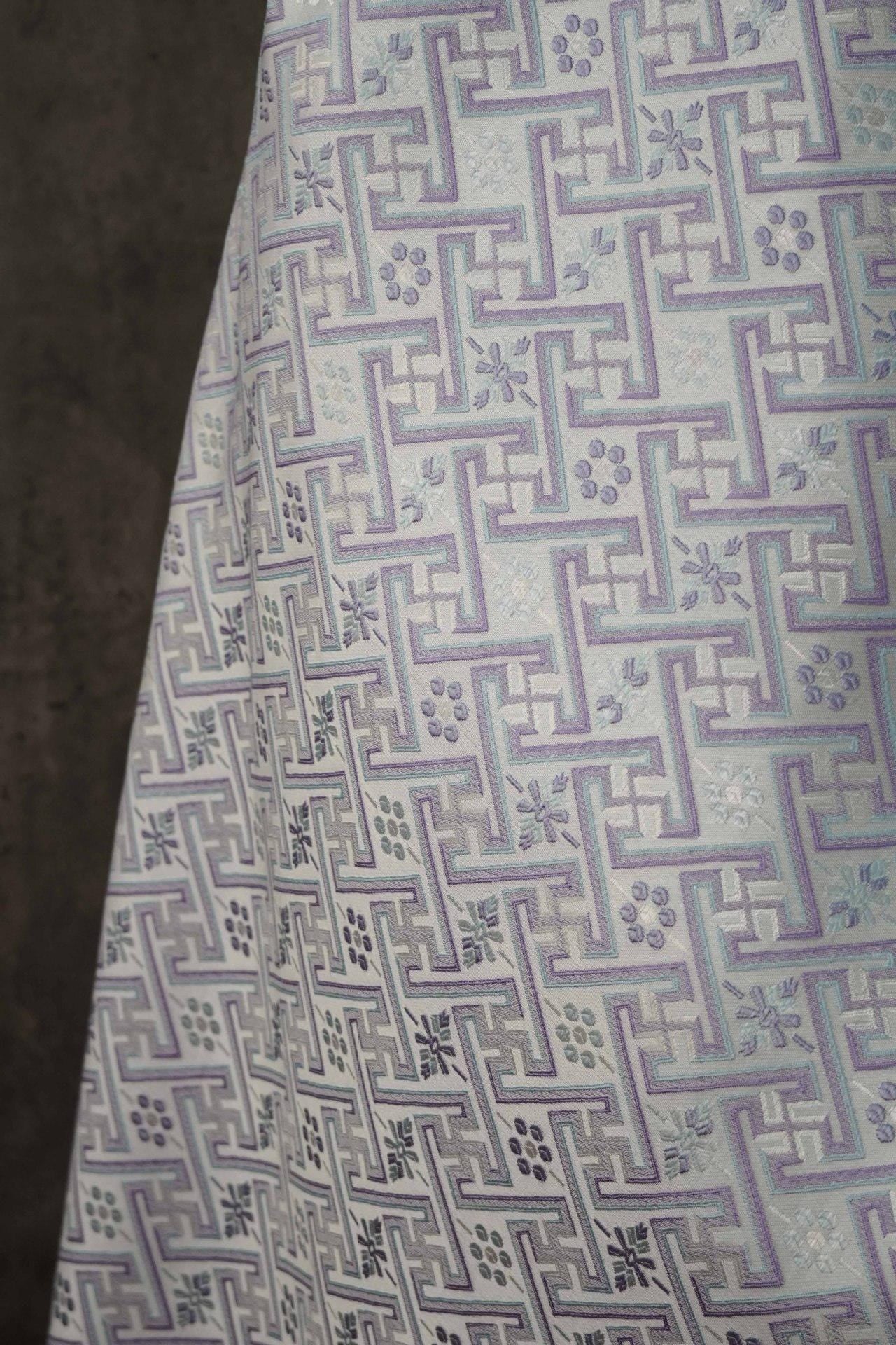 Tissu damassé jacquard Wanji : revêtement d’ameublement japonais violet et bleu, 147 cm de large