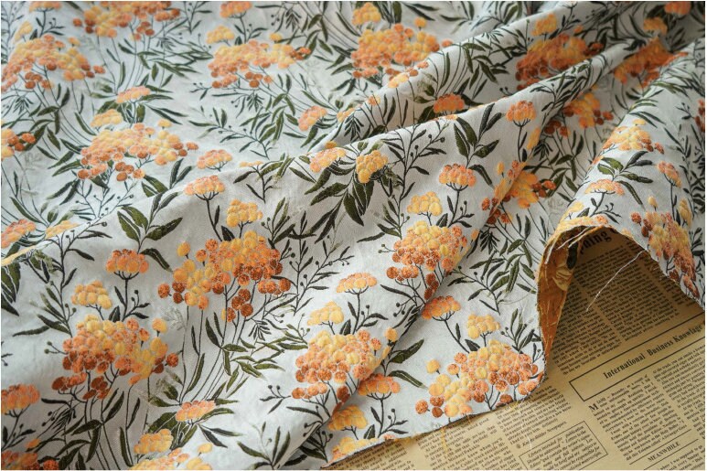 Floral Jacquard Fabric: 3D Embossed Gold Shimmering Woven Material