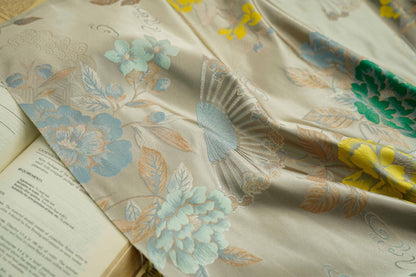 Tissu Rayon Peony Nishijin : Brocart floral japonais, 150 cm de large