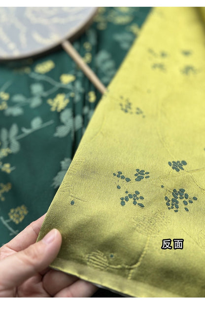 Grape Blossom Silk Brocade Fabric: 29.5"W Cheongsam Qipao Sewing