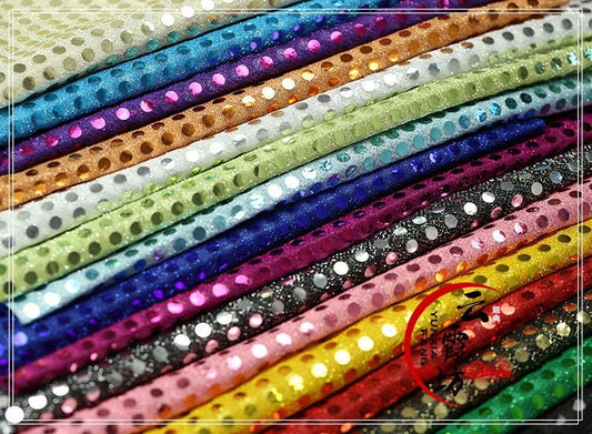 Tissu extensible en maille pailletée, 109 cm de large, pour costumes et couture de poupées, vendu au mètre.