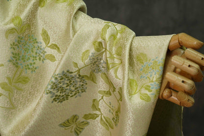 Tissu jacquard à motifs floraux avec fil doré : largeur 165 cm, ameublement et couture