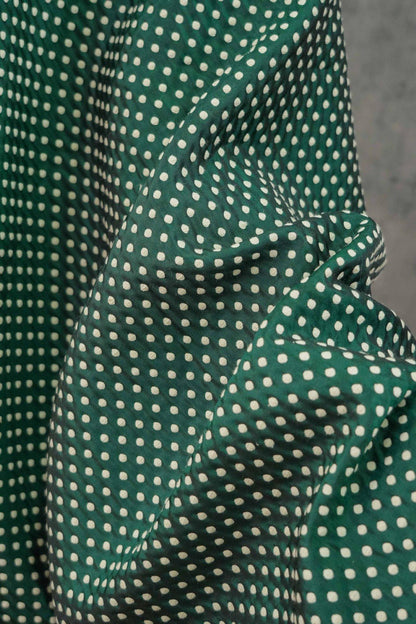 Tissu jacquard réversible : pois verts et blancs, 165 cm de large