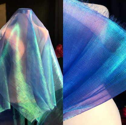 Tissu organza froissé brillant : 150 cm de large, matière rigide de créateur