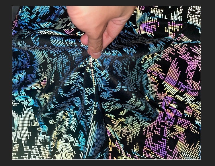Tissu à carreaux réfléchissant : polyester à changement de couleur laser, pour la confection de costumes à faire soi-même