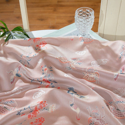 Tissu jacquard à motif cerf Sika : mélange de soie et de rayonne aux reflets colorés