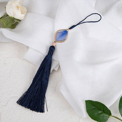 Rayon Tassel with Antique Style Charm: DIY Sewing & Decor