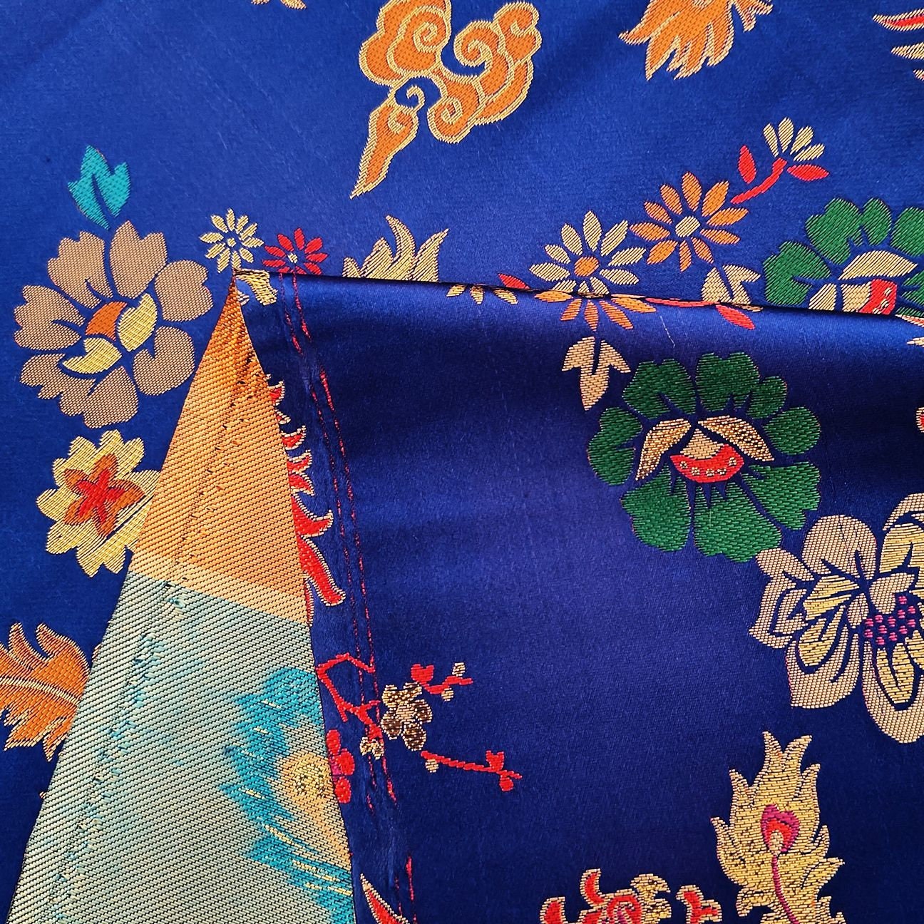 29.5"W Birds Fabric, A hundred birds are paying homage to a phoenix pattern Jacquard Satin Fabric, Upholstery, Quilting and Sewing fabric