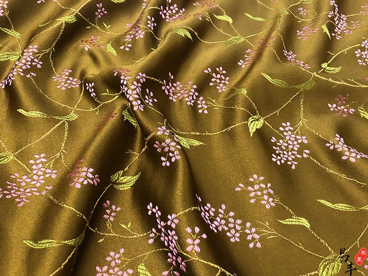 Floral Brocade Fabric: 29.5"W Rayon Cheongsam Qipao Material