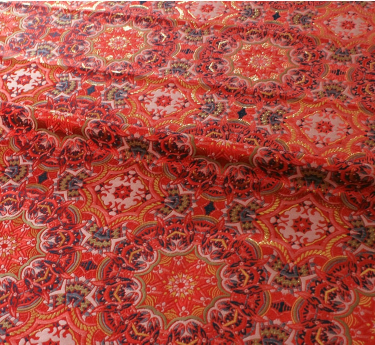 Tissu brocart Thangka exotique : satin jacquard tibétain (75 cm x 145 cm)