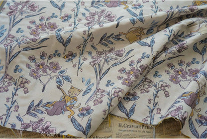 Animal Print Jacquard Fabric: Gold Thread Embossed Upholstery, Costume, Sewing (55"W)