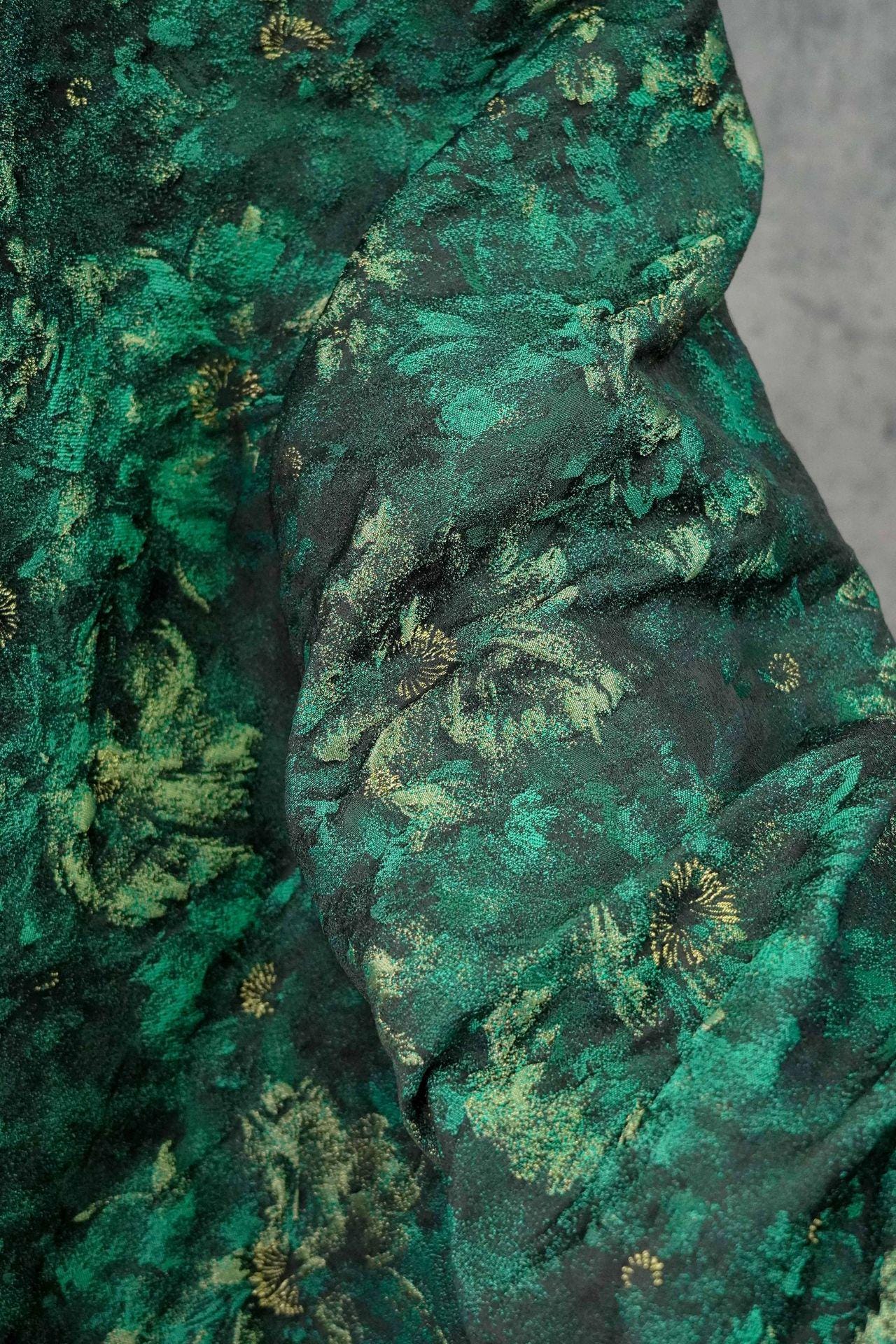 Retro Abstract Floral Jacquard Upholstery Fabric - 64" Wide