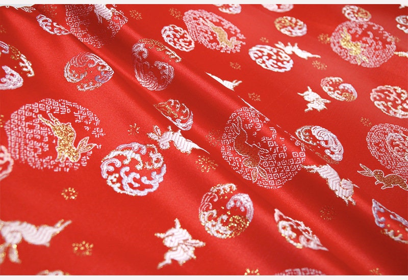 Rabbit Jacquard Silk Brocade Fabric: Costume, Upholstery, Decor - 57�ï