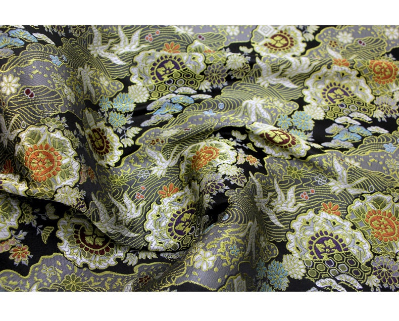 Tissu Kinran de Nishijin Crane : Brocart de soie jacquard damassé noir (largeur 59")