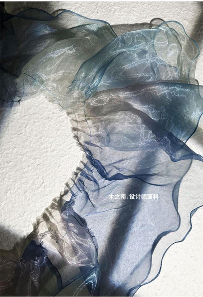 Two-Toned Ruffle Organza Fabric: 3D Folds, 20cm Wide