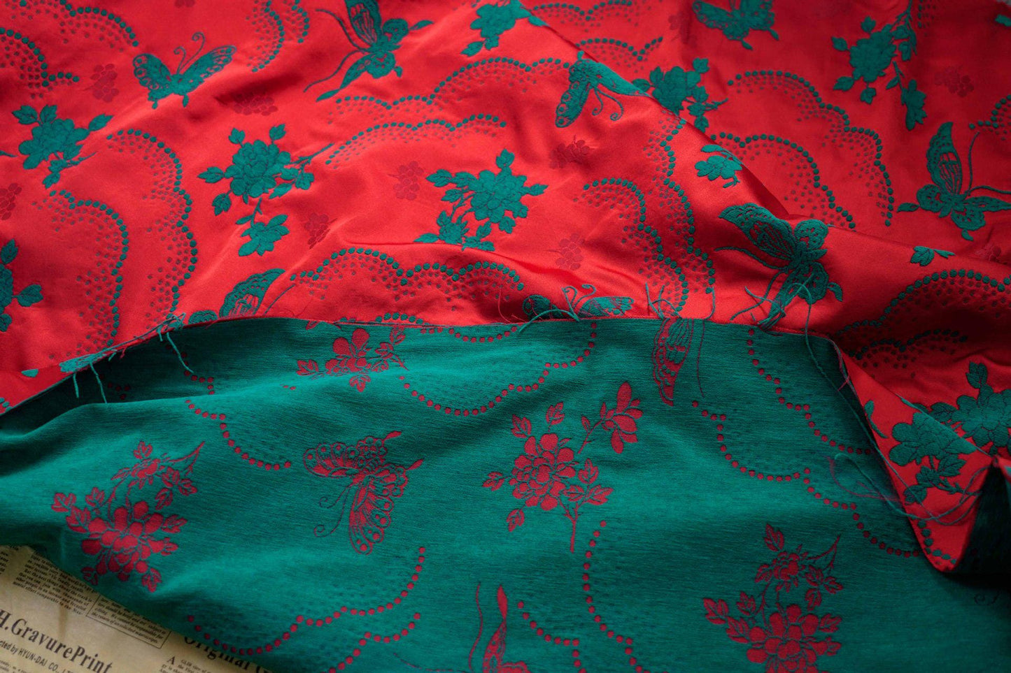Butterfly Flower Chenille Jacquard Fabric: Red & Green Upholstery, Quilting (By The Meter)
