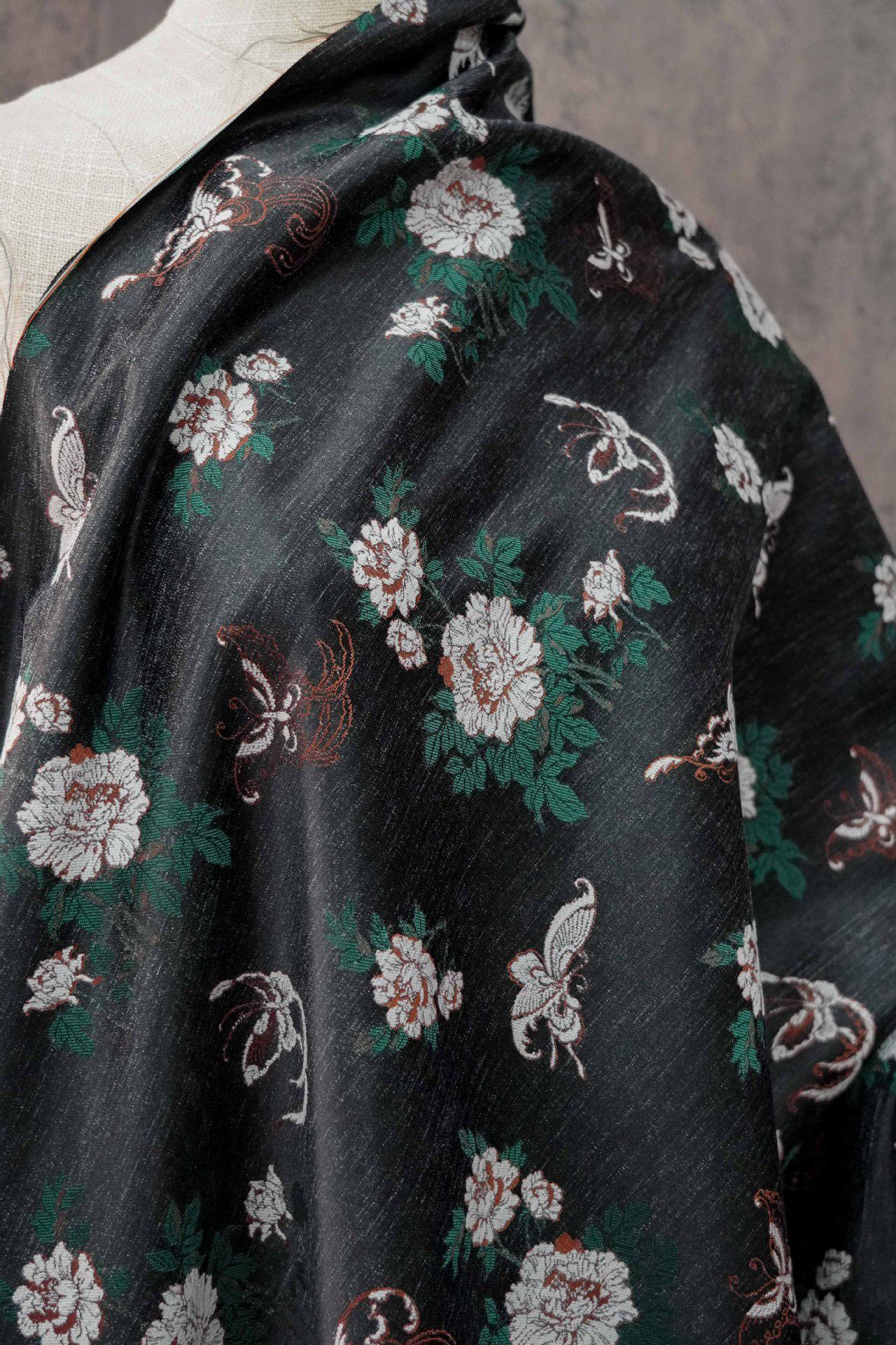 Floral Jacquard Chenille Fabric: 59"W Upholstery Sewing Material