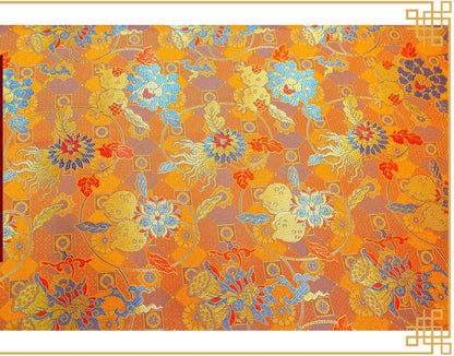 Tissu brocart de soie à motif grenade : rayonne pour ameublement, costumes et décoration (45 po de largeur, 1 mètre)