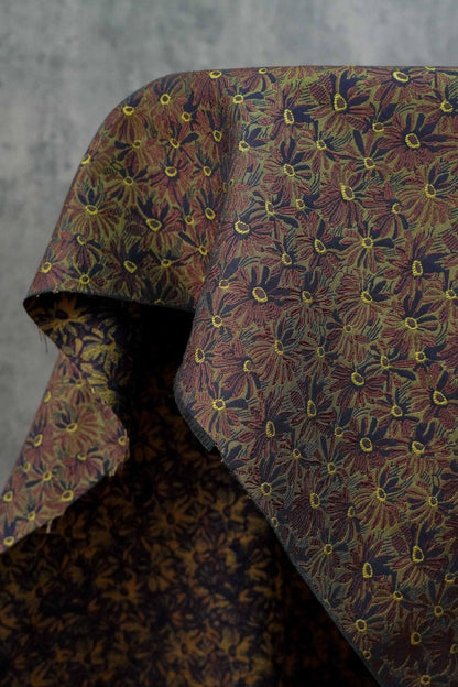 Tissu jacquard à motif marguerite vintage : Mélange de coton pour ameublement style campagne