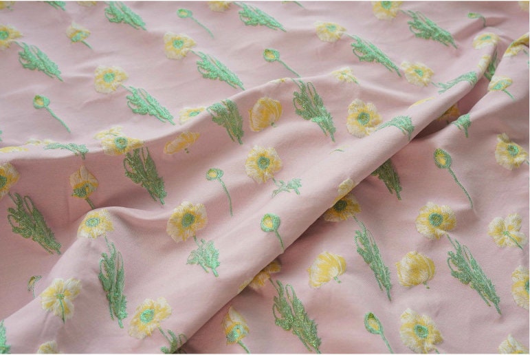 Pink Floral Jacquard Fabric: Reversible 3D Embossed Woven Material