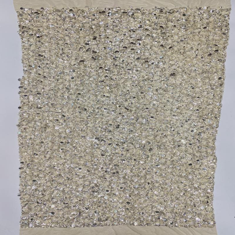 Tissu en maille brodée de sequins ���� Appliqué floral ��, Brida"W