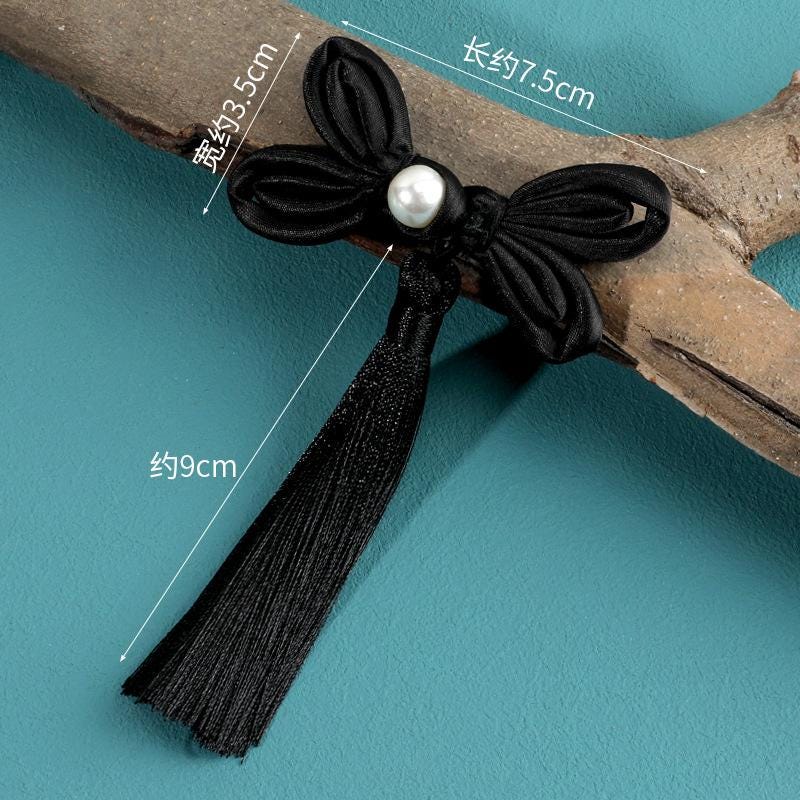 Handmade Chinese Knot Buttons: Satin Cheongsam Frog Closures