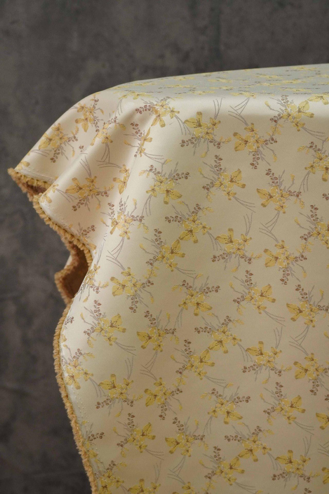 Beige Metallic Floral Jacquard Fabric: Reversible Woven Upholstery, 63"W