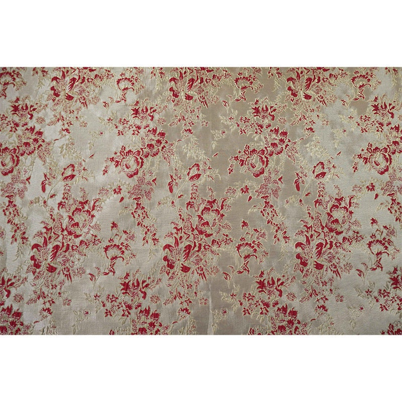 Gold Thread Jacquard Fabric: 3D Embossed Floral Woven Material