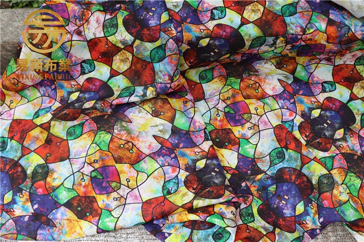 Tissu en lin à motif vitrail : imprimé numérique coloré, 140 cm de large