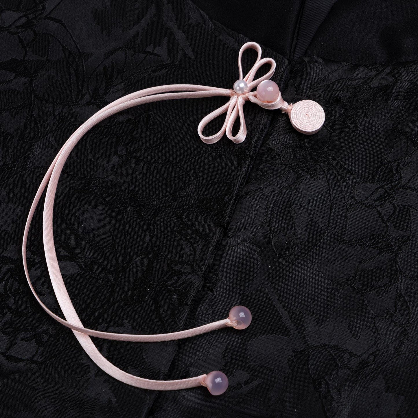 Handmade Chinese Knot Frog Closures: Satin Cheongsam Buttons