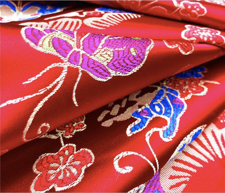 Tissu brocart papillon : jacquard satin rouge, tissu pour robes d'enfants