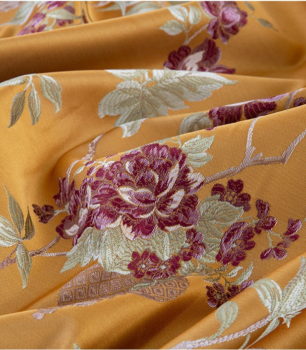 Tissu jacquard brocart oriental : damas style palais, 145 cm de large