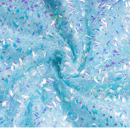 Robe de bal en dentelle à sequins colorés : motif Symphony Gradient Beads, largeur 124 cm