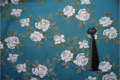 Tissu jacquard à motif floral bleu : tissu d'ameublement métallisé en relief, 160 cm de large