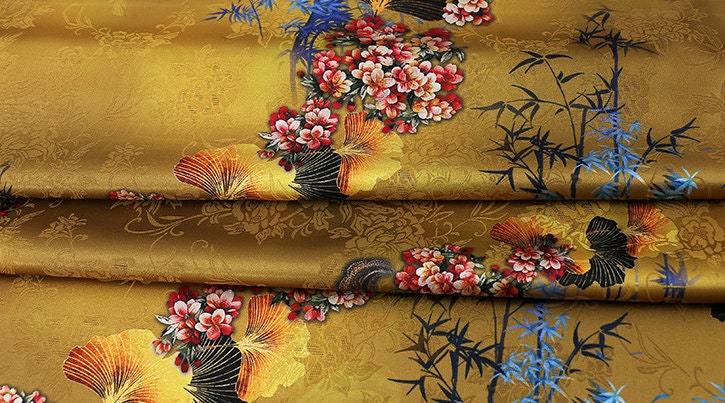 Tissu satin de soie Ginkgo Tea : imprimé floral, 150 cm de large